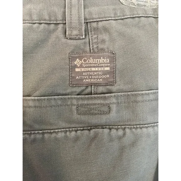 Columbia Grey Flat Front Casual Cotton Men's Shorts 36" Waist 9" Inseam - Picture 4 of 9